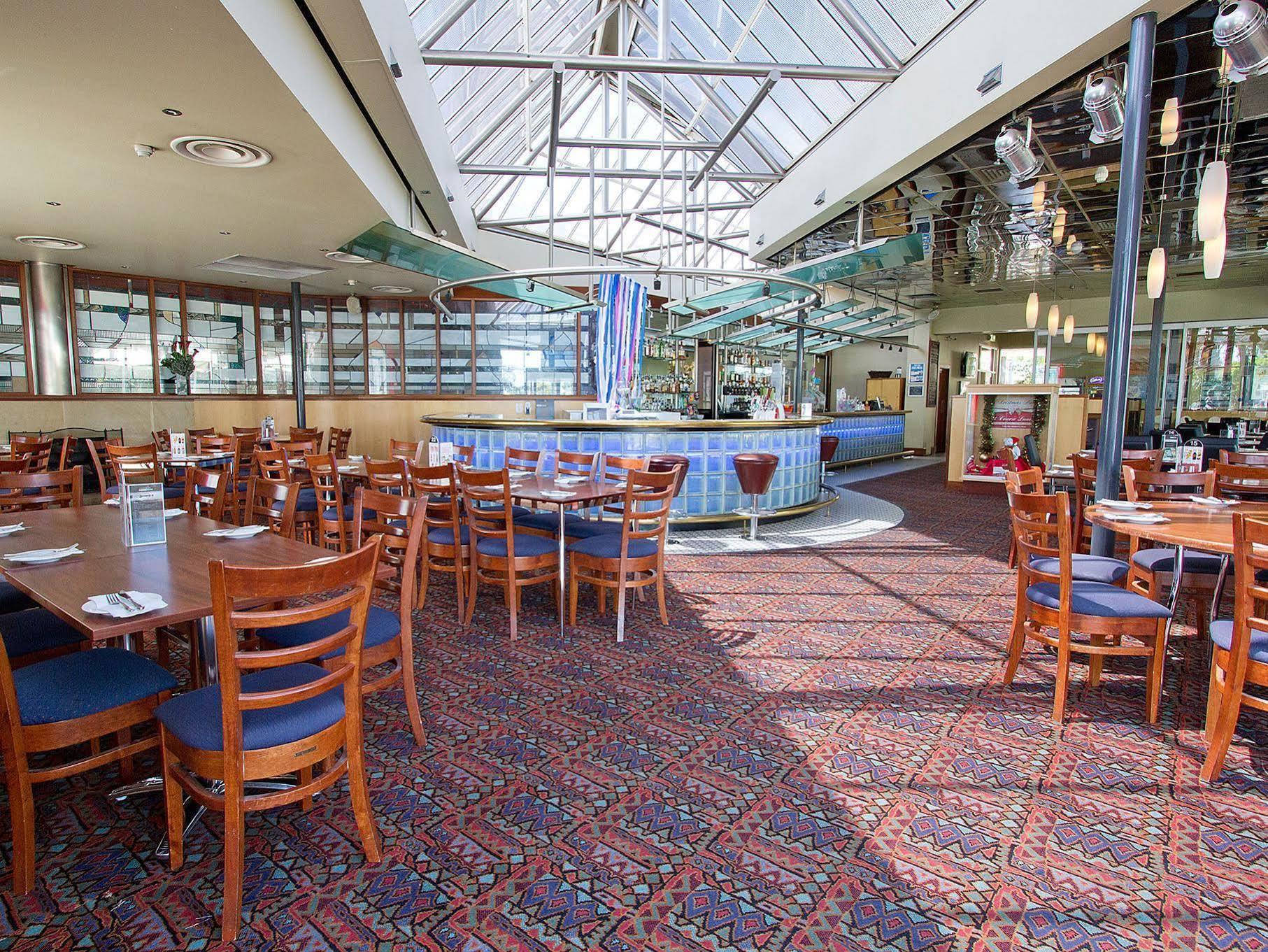 Nightcap At Findon Hotel Adelaide Bagian luar foto