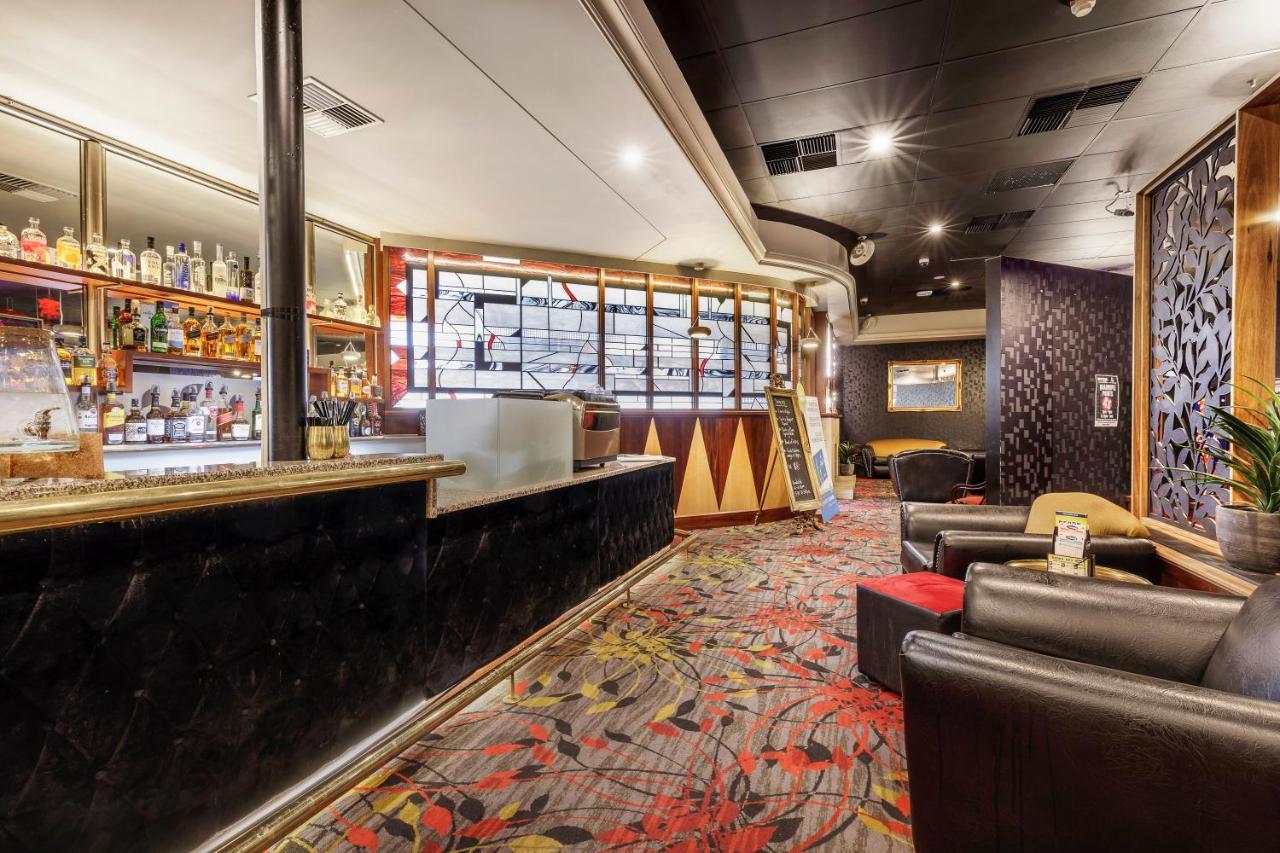 Nightcap At Findon Hotel Adelaide Bagian luar foto